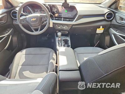 Zdjęcie 8 z 12 samochodu: 2026 CHEVROLET TRAX LS VIN:KL77LFEP4TC206372 - miniatura