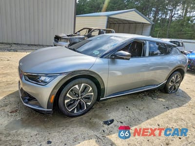 2023 KIA EV6 WIND KNDC34LA1P5604086 - główne zdjęcie licytacji z USA - miniatura