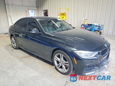 Czwarte zdjęcie samochodu z boku: 2013 BMW 335 XI VIN:WBA3B9C56DF140055 - miniatura