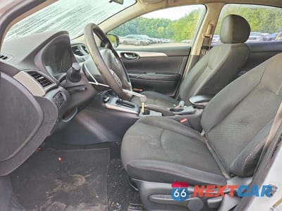 Zdjęcie 7 z 12 samochodu: 2016 NISSAN SENTRA S VIN:3N1AB7AP3GY251116 - miniatura