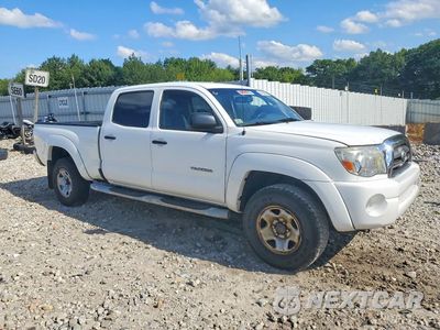 Czwarte zdjęcie samochodu z boku: 2010 TOYOTA TACOMA DOUBLE CAB LONG BED VIN:3TMMU4FN4AM023148 - miniatura