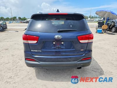 Zdjęcie 6 z 13 samochodu: 2017 KIA SORENTO LX VIN:5XYPG4A33HG280075 - miniatura