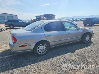 Trzecie zdjęcie samochodu z tyłu: 2000 NISSAN MAXIMA GXE VIN:JN1CA31D3YT720659 - miniatura
