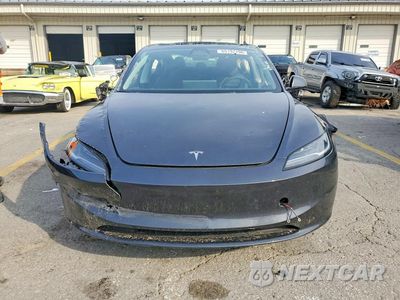 Piąte zdjęcie samochodu w środku: 2024 TESLA MODEL 3 VIN:5YJ3E1EA5RF868936 - miniatura
