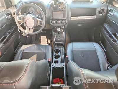 Zdjęcie 8 z 12 samochodu: 2016 JEEP COMPASS SPORT VIN:1C4NJCBB3GD706059 - miniatura