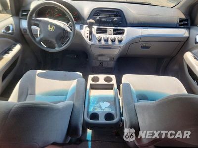 Zdjęcie 8 z 13 samochodu: 2008 HONDA ODYSSEY LX VIN:5FNRL382X8B047099 - miniatura