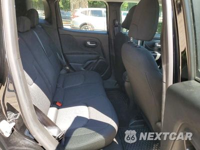 Zdjęcie 11 z 13 samochodu: 2023 JEEP RENEGADE LATITUDE VIN:ZACNJDB19PPP22052 - miniatura