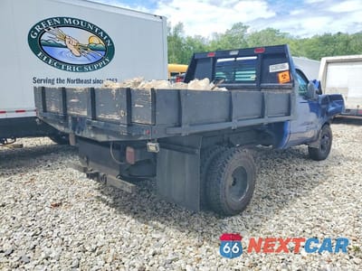 Trzecie zdjęcie samochodu z tyłu: 2000 FORD F350 SUPER DUTY VIN:1FDWF37F8YEE25528 - miniatura