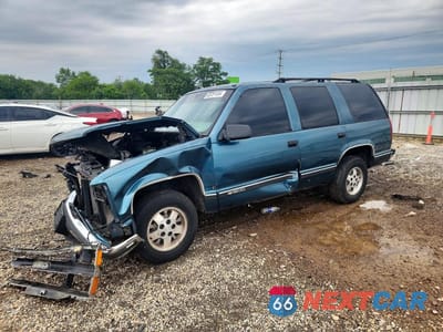 1995 CHEVROLET TAHOE C1500 1GNEC13K6SJ376450 - główne zdjęcie licytacji z USA - miniatura