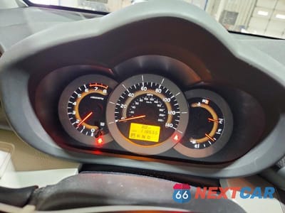 Zdjęcie 9 z 14 samochodu: 2011 TOYOTA RAV4 BASE VIN:2T3BF4DV6BW177557 - miniatura