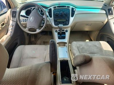 Zdjęcie 8 z 13 samochodu: 2006 TOYOTA HIGHLANDER HYBRID VIN:JTEEW21A260028376 - miniatura