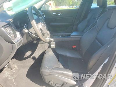 Zdjęcie 7 z 12 samochodu: 2020 VOLVO S60 T5 MOMENTUM VIN:7JR102FKXLG043704 - miniatura