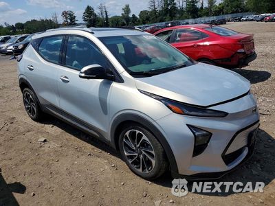 Czwarte zdjęcie samochodu z boku: 2022 CHEVROLET BOLT EUV PREMIER VIN:1G1FZ6S02N4119676 - miniatura