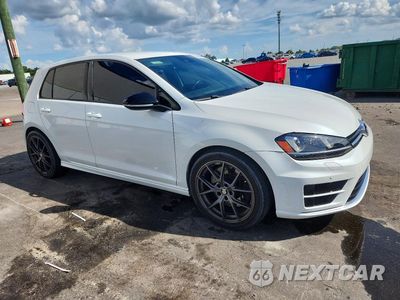 Czwarte zdjęcie samochodu z boku: 2016 VOLKSWAGEN GOLF R VIN:WVWUF7AUXGW247267 - miniatura