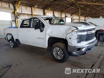 Czwarte zdjęcie samochodu z boku: 2025 CHEVROLET SILVERADO K2500 HEAVY DUTY LT VIN:2GC1KNEY1S1228168 - miniatura