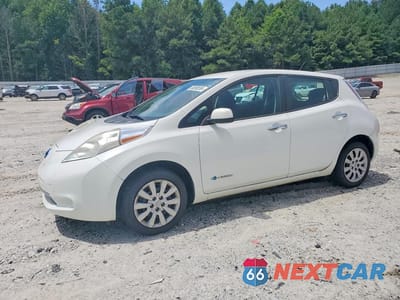 2015 NISSAN LEAF S 1N4AZ0CP0FC325179 - główne zdjęcie licytacji z USA - miniatura