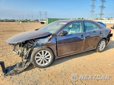 2013 TOYOTA CAMRY XLE 4T4BF1FK2DR320085 - główne zdjęcie licytacji z USA - miniatura