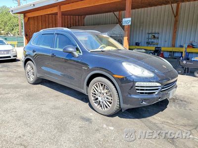 Czwarte zdjęcie samochodu z boku: 2012 PORSCHE CAYENNE S HYBRID VIN:WP1AE2A24CLA93785 - miniatura