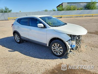 Czwarte zdjęcie samochodu z boku: 2021 NISSAN ROGUE SPORT S VIN:JN1BJ1AV5MW301309 - miniatura