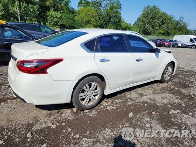 Trzecie zdjęcie samochodu z tyłu: 2018 NISSAN ALTIMA 2.5 S VIN:1N4AL3AP3JC281323 - miniatura
