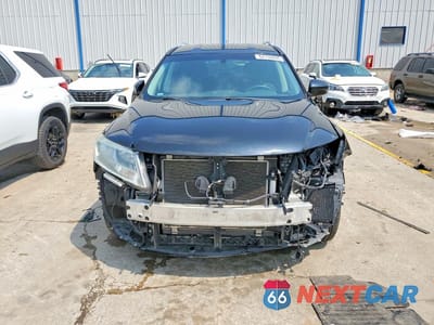 Piąte zdjęcie samochodu w środku: 2015 NISSAN PATHFINDER SV VIN:5N1AR2MN4FC615052 - miniatura