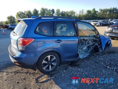 Trzecie zdjęcie samochodu z tyłu: 2017 SUBARU FORESTER 2.5I PREMIUM VIN:JF2SJAGC1HH507869 - miniatura