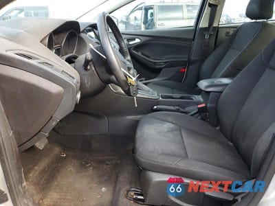 Zdjęcie 7 z 12 samochodu: 2018 FORD FOCUS SEL VIN:1FADP3H23JL242484 - miniatura