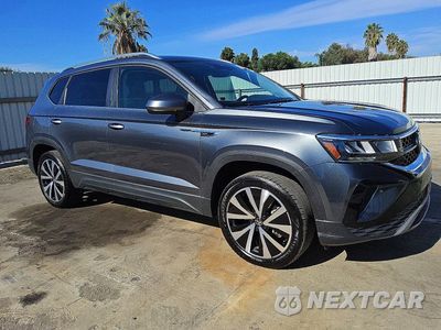 Czwarte zdjęcie samochodu z boku: 2024 VOLKSWAGEN TAOS SE VIN:3VVSX7B20RM063543 - miniatura