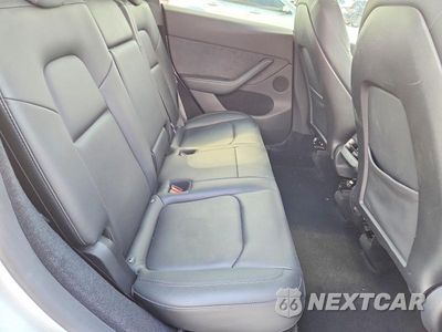 Zdjęcie 10 z 12 samochodu: 2023 TESLA MODEL Y VIN:7SAYGDEEXPA110933 - miniatura