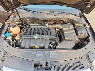 Zdjęcie 11 z 12 samochodu: 2008 VOLKSWAGEN PASSAT WAGON VR6 4MOTION VIN:WVWRU93C38E016245 - miniatura