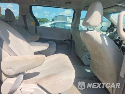Zdjęcie 11 z 13 samochodu: 2013 TOYOTA SIENNA L 7-PASSENGER VIN:5TDZK3DC8DS398536 - miniatura
