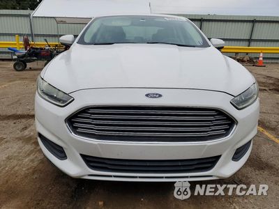 Piąte zdjęcie samochodu w środku: 2013 FORD FUSION S VIN:3FA6P0G71DR324207 - miniatura