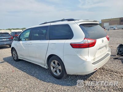 Drugie zdjęcie samochodu z przodu: 2018 TOYOTA SIENNA LE VIN:5TDKZ3DC6JS936420 - miniatura