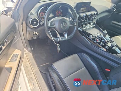 Zdjęcie 8 z 12 samochodu: 2019 MERCEDES-BENZ AMG GT VIN:WDDYK7HAXKA023050 - miniatura