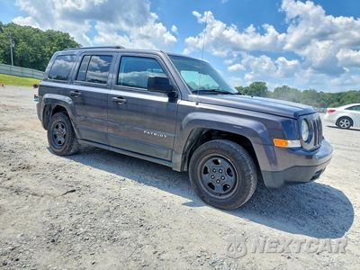 Czwarte zdjęcie samochodu z boku: 2017 JEEP PATRIOT SPORT VIN:1C4NJPBB2HD202692 - miniatura