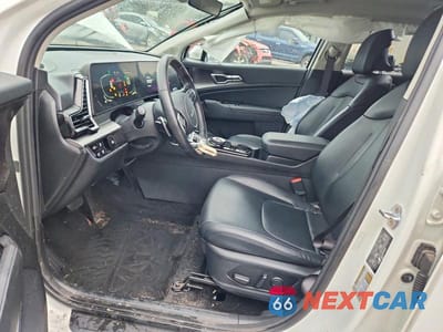 Zdjęcie 7 z 13 samochodu: 2023 KIA SPORTAGE EX VIN:KNDPVCAG4P7033503 - miniatura