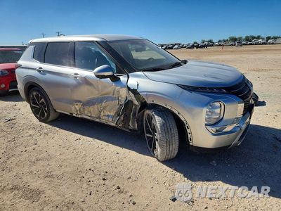 Czwarte zdjęcie samochodu z boku: 2022 MITSUBISHI OUTLANDER SE VIN:JA4J3UA83NZ048712 - miniatura