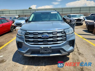 Piąte zdjęcie samochodu w środku: 2025 FORD EXPLORER ACTIVE VIN:1FMUK8DH0SGC15670 - miniatura