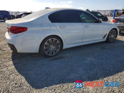 Trzecie zdjęcie samochodu z tyłu: 2019 BMW 530 I VIN:WBAJA5C50KWW39241 - miniatura