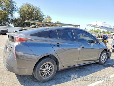 Trzecie zdjęcie samochodu z tyłu: 2017 TOYOTA PRIUS TWO VIN:JTDKBRFU5H3027559 - miniatura