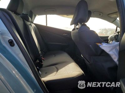 Zdjęcie 10 z 12 samochodu: 2016 TOYOTA PRIUS TWO VIN:JTDKBRFU0G3000705 - miniatura
