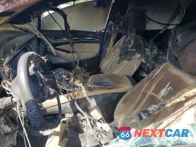 Zdjęcie 7 z 12 samochodu: 2020 BUICK ENCLAVE ESSENCE VIN:5GAERBKW2LJ154783 - miniatura