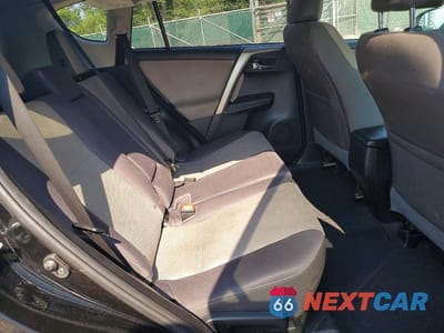 Zdjęcie 10 z 12 samochodu: 2015 TOYOTA RAV4 XLE VIN:2T3RFREV1FW265402 - miniatura