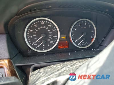 Zdjęcie 9 z 12 samochodu: 2007 BMW 530 XI VIN:WBANF73527CU28601 - miniatura