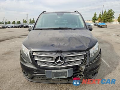 Piąte zdjęcie samochodu w środku: 2018 MERCEDES-BENZ METRIS VIN:WD4PG2EE4J3479698 - miniatura