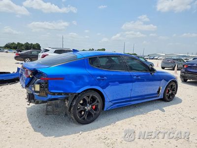 Trzecie zdjęcie samochodu z tyłu: 2020 KIA STINGER GT VIN:KNAE35LC4L6079610 - miniatura