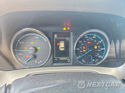 Zdjęcie 9 z 13 samochodu: 2018 TOYOTA RAV4 HYBRID LE VIN:JTMRJREV6JD255033 - miniatura