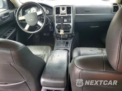 Zdjęcie 8 z 12 samochodu: 2008 CHRYSLER 300 TOURING VIN:2C3KA53G78H109563 - miniatura
