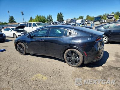 Drugie zdjęcie samochodu z przodu: 2026 TOYOTA PRIUS NIGHTSHADE VIN:JTDADABU7T3032963 - miniatura