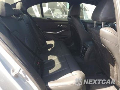 Zdjęcie 10 z 12 samochodu: 2025 BMW 330I VIN:3MW69CW08S8F36127 - miniatura